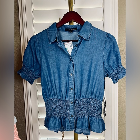 NWT- Chambray Smocked Blouse Sz S by Haute Monde - Picture 6 of 8